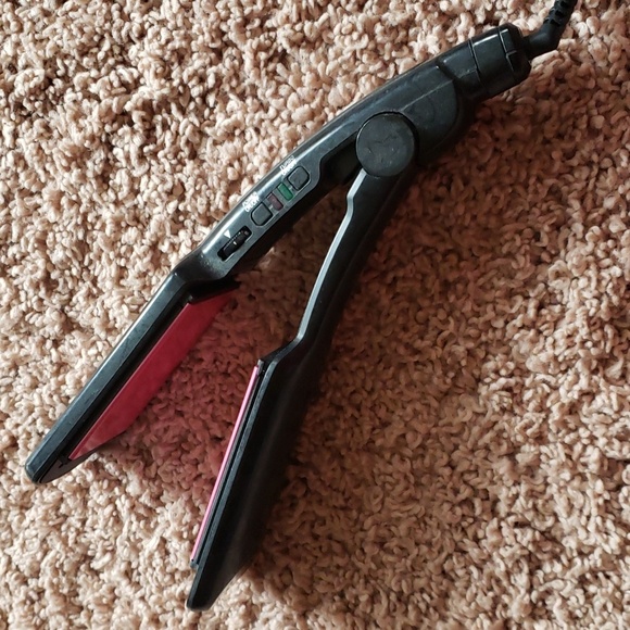 Conair Flat Iron Hair Bundle of 3 Tools - Picture 6 of 14